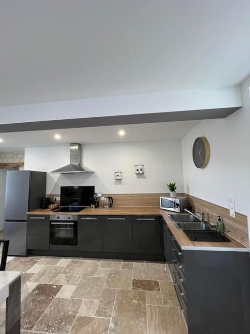 Charmante Maison De Bourg Cosy Acces Wifi Sepmes Esterno foto