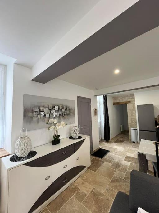 Charmante Maison De Bourg Cosy Acces Wifi Sepmes Esterno foto