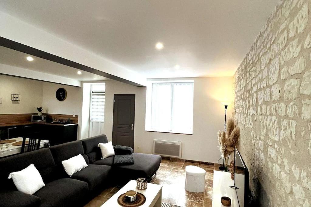Charmante Maison De Bourg Cosy Acces Wifi Sepmes Esterno foto