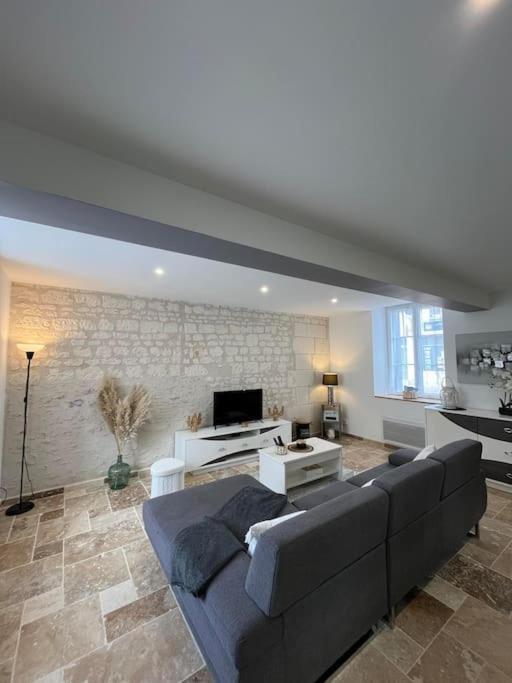 Charmante Maison De Bourg Cosy Acces Wifi Sepmes Esterno foto