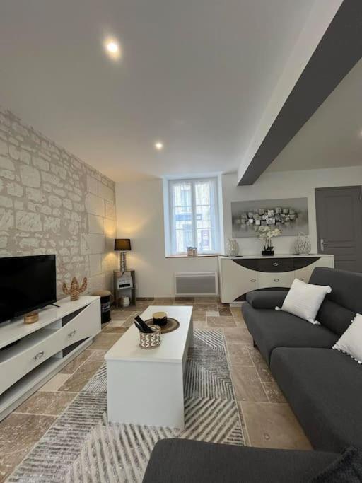 Charmante Maison De Bourg Cosy Acces Wifi Sepmes Esterno foto